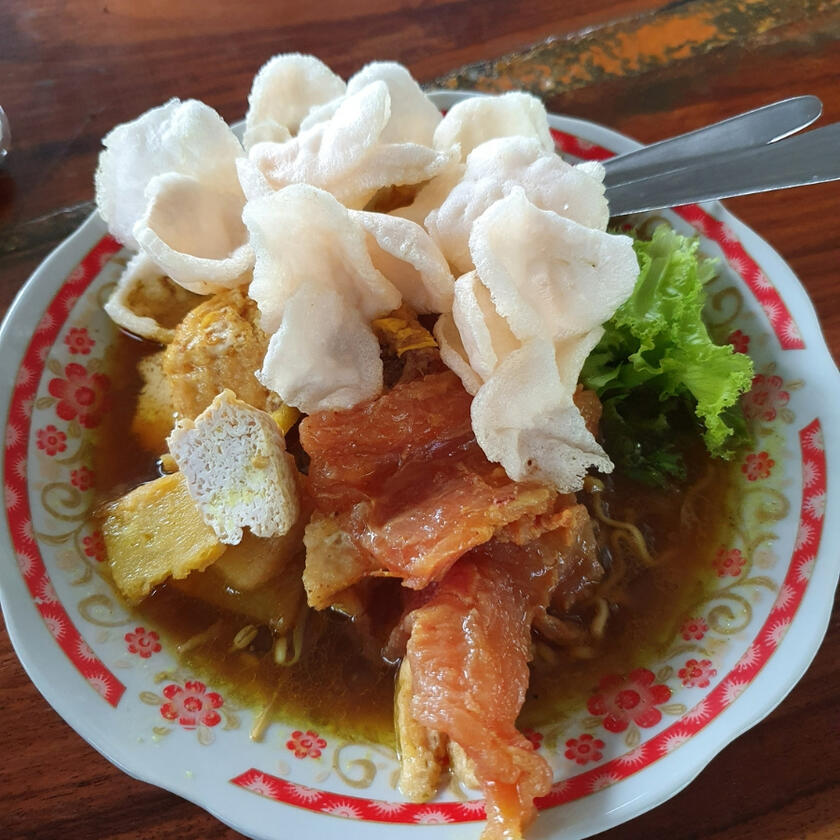 Tahu Campur